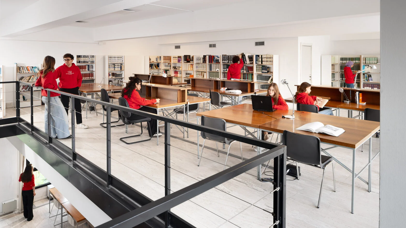 COLLEGIO DI MILANO I.jpg